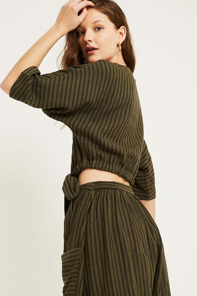 UO Kimmy Stripe Wrap Top ritagliato #5
