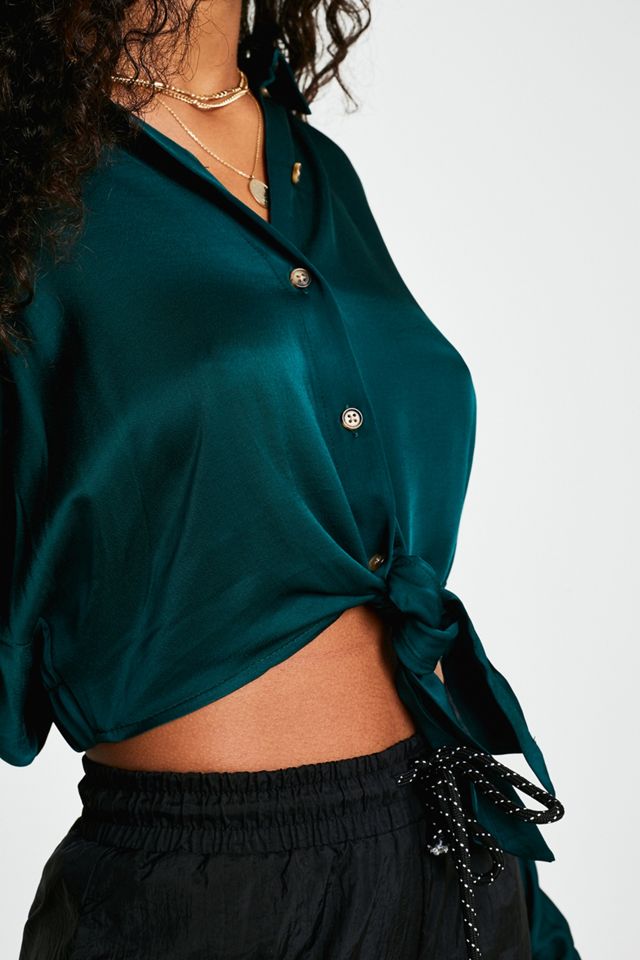 UO - Chemise manches longues en satin bleu avec nœud #4