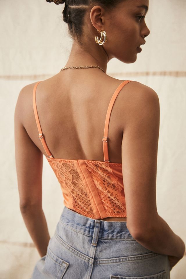 UO - Corset en dentelle et satin Ava lie de vin  #4