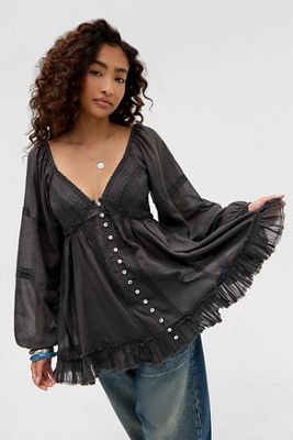 Kimchi Blue Delphine Blouse