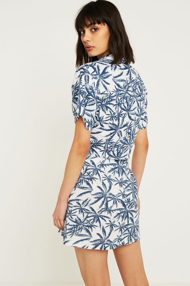 UO Palm Print Linen Tie-Front Top #3