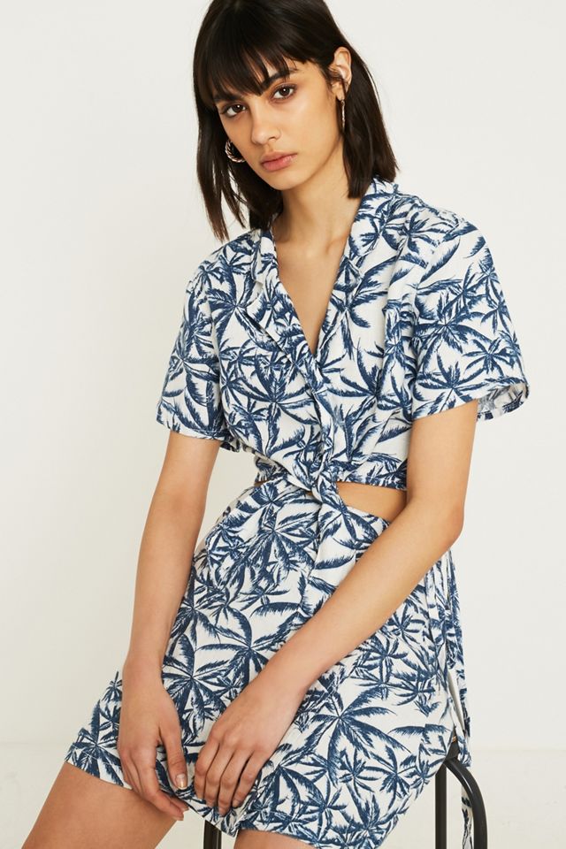 UO Palm Print Linen Tie-Front Top #4
