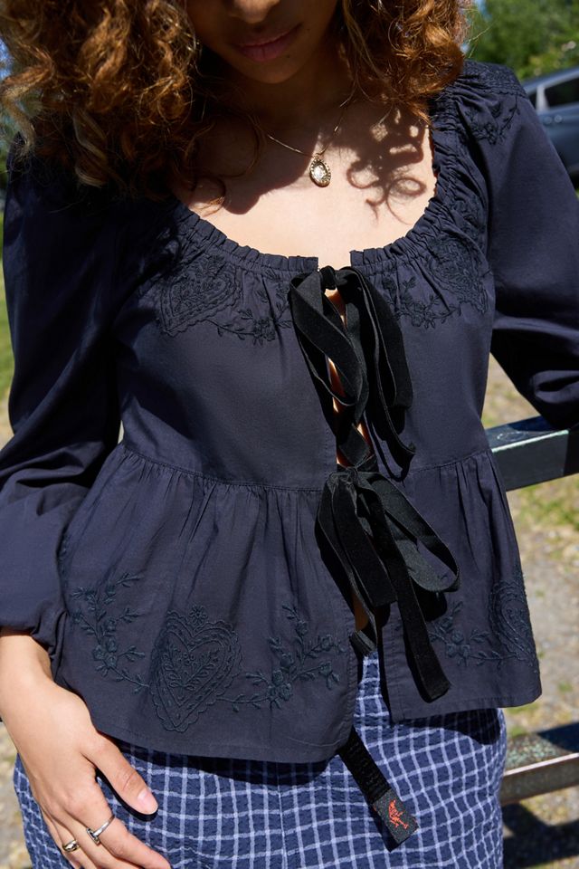 Kimchi Blue Hudson Samt Binden Bluse #3