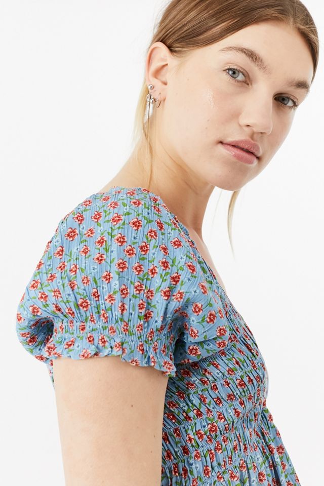 Urban Outfitters – Gesmokte Bluse „Izzy‟ mit Rosenknospen und Puffärmel #2