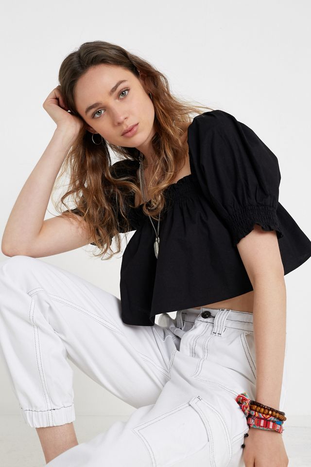 UO Lola Poplin Puff Sleeve Cropped Blouse