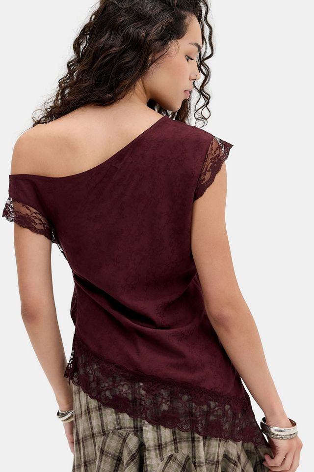 Blouse asymétrique en dentelle Rhiannon Kimchi Blue #3
