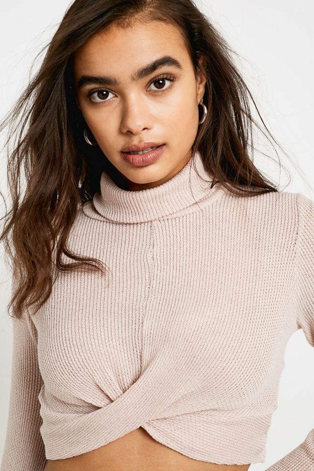 UO - Pull col roulé drapé crème Descie #3