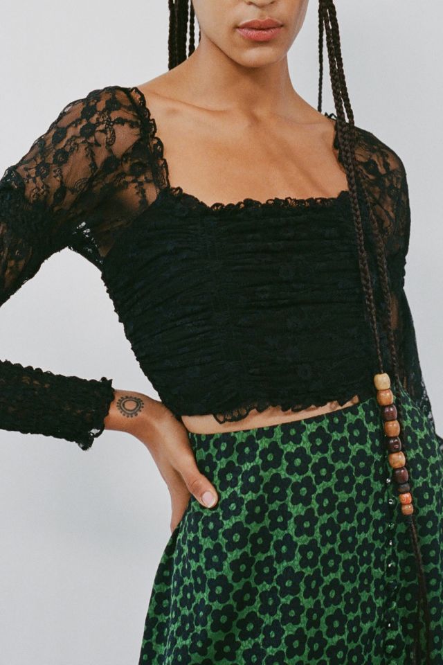 UO Korina Lace Puff Sleeve Crop Top | Urban Outfitters UK