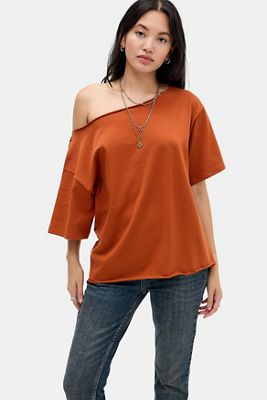 UO Mae Slack Neck T-Shirt