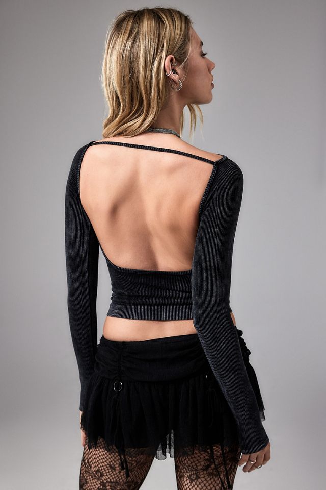 UO Alicia Backless Long Sleeve T-Shirt  #1