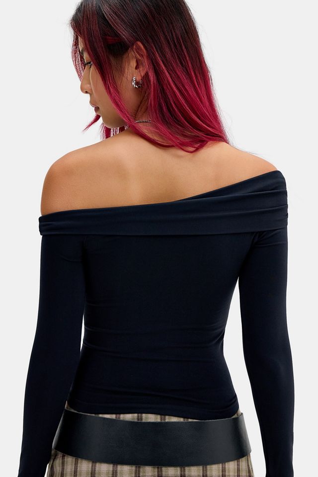 UO All Nighter Seamless Long Sleeve Top #3