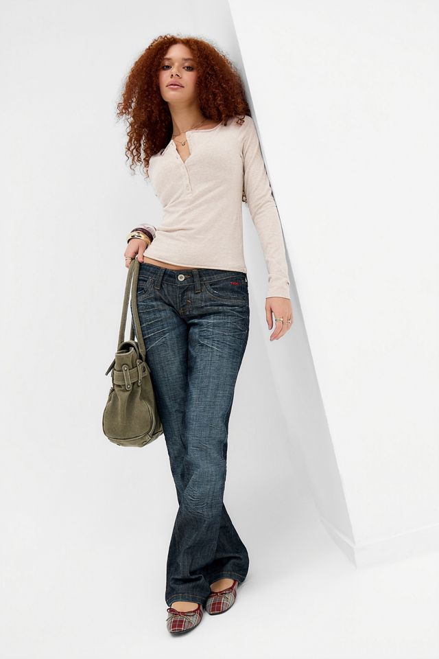 T-shirt Henley a maniche lunghe con scollo a barca UO #1
