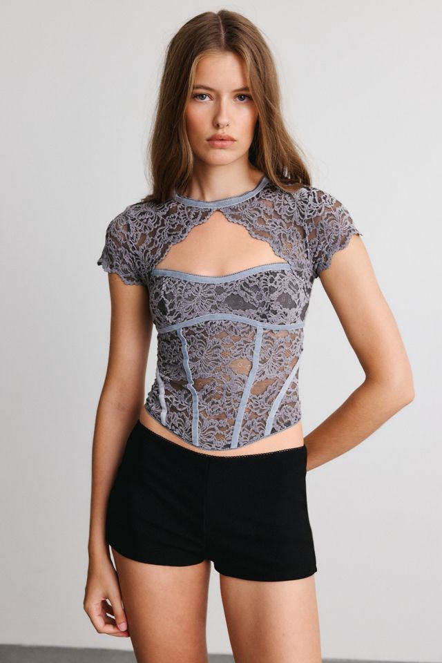 Top con Ojo de Cerradura de Encaje Juliette de Kimchi Blue #2