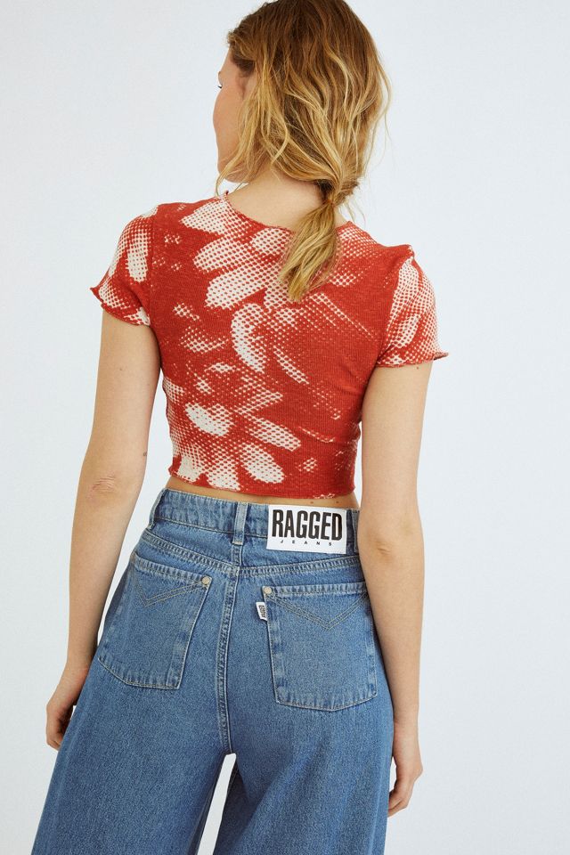 UO – Gerüschtes Top „Cala‟ in Rot mit Blumenprint #1