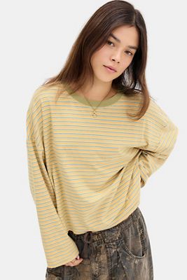 Camiseta de Manga Larga Holgada Spill The Tee BDG