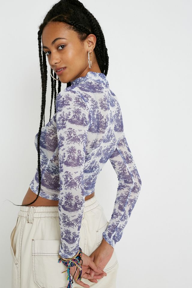 Urban Outfitters – Netzstoff-Longsleeve mit Toile-de-Jouy-Print #3