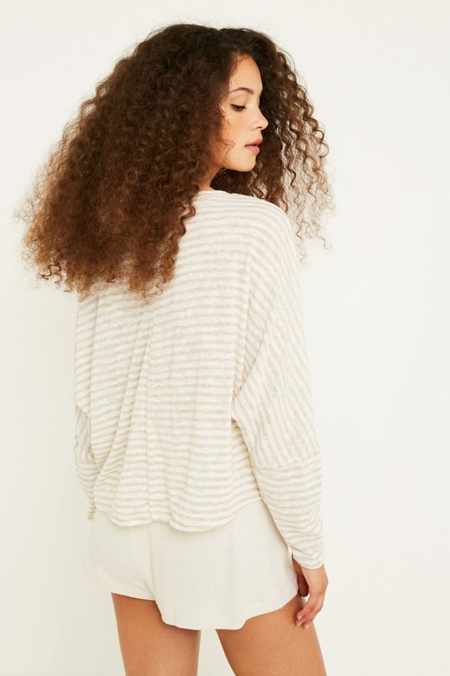 Urban Outfitters – Lässiges Oberteil in harmonischem Streifendesign #3