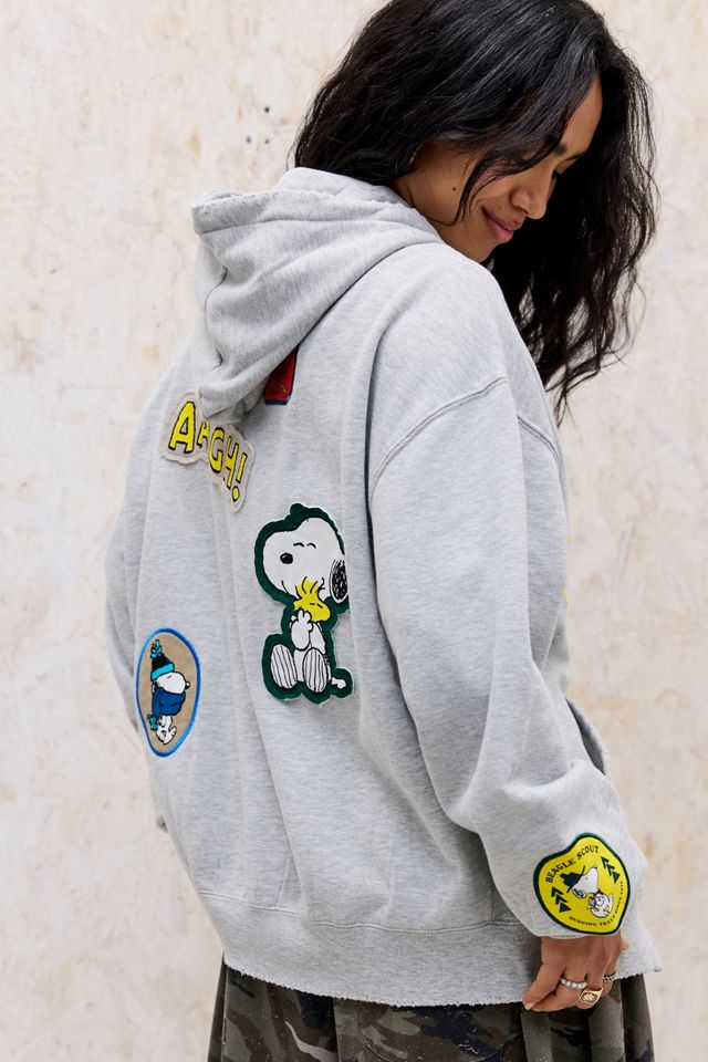 Out From Under Snoopy Patch Kapuzenpullover #3