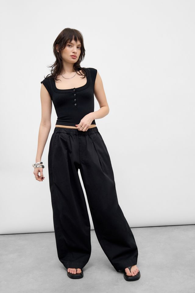 U-Neck Henley Hourglass Top