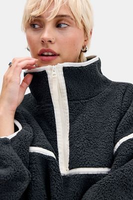 Out From Under Simply Sherpa Pullover Fleece