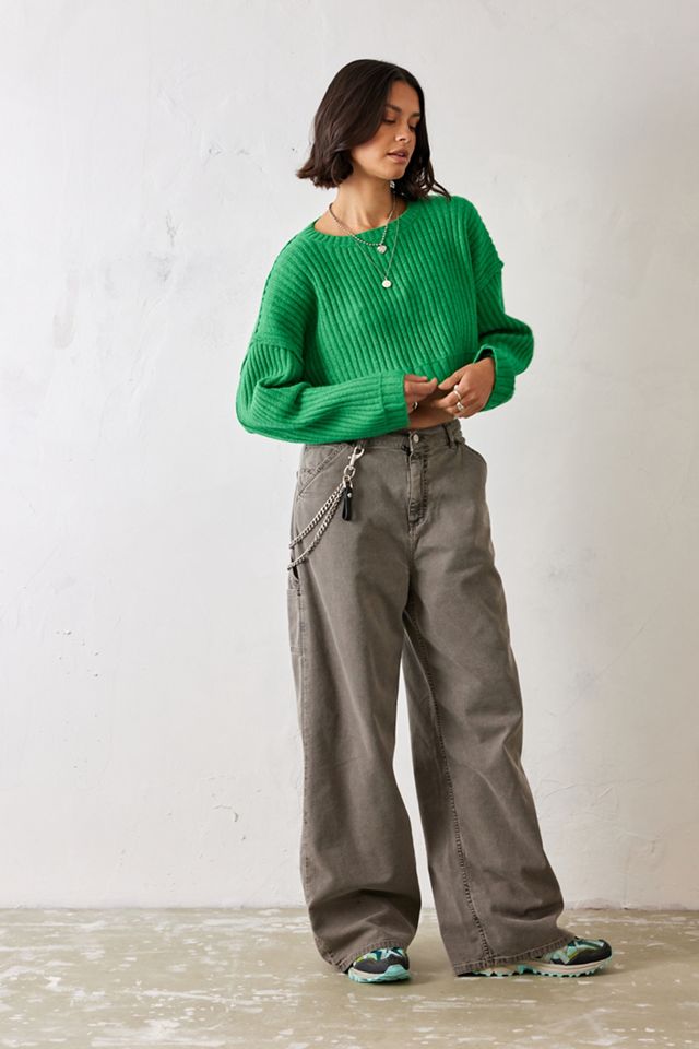 Pull en maille ample à encolure slash UO #1