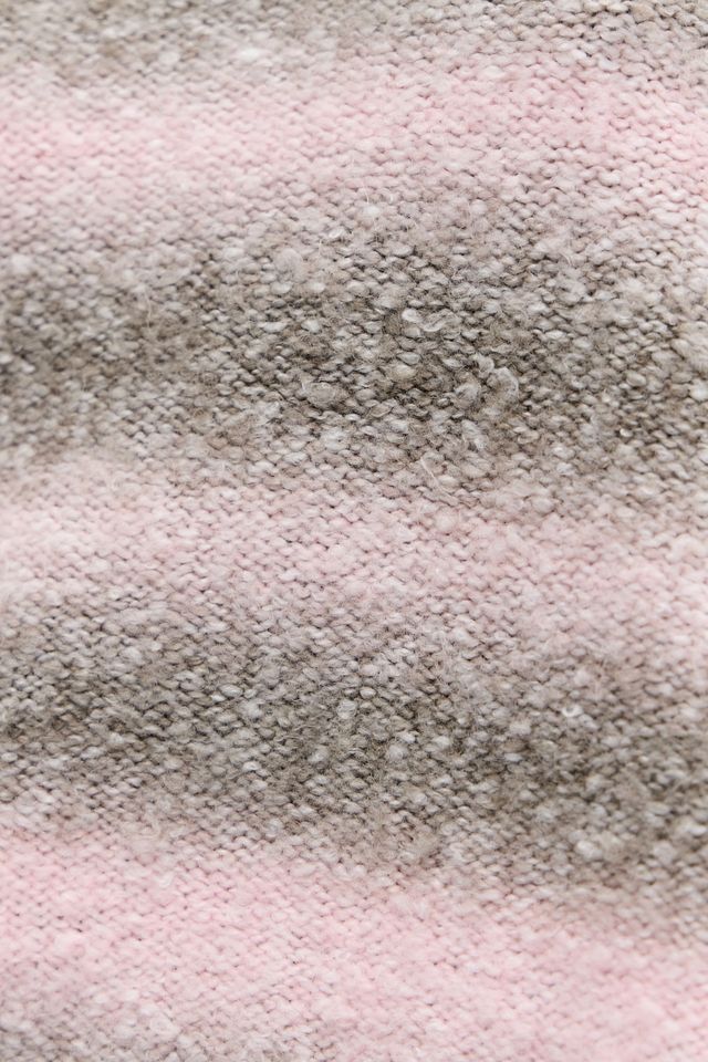 UO Olivia Ombré Pullover #4