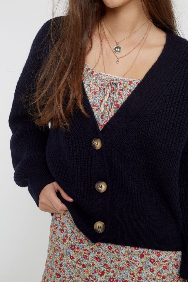 UO Fisherman Cropped Cardigan