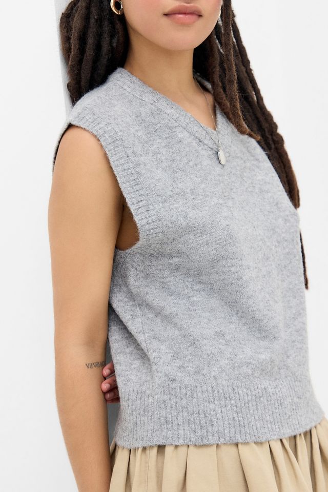 UO High V Knit Tank #1
