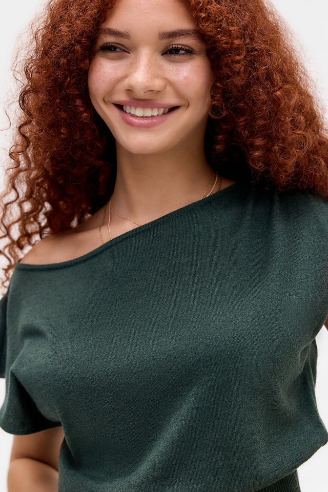 UO Bailey Top