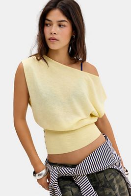 Top UO Shay con Spalle Scoperte e Bottoni