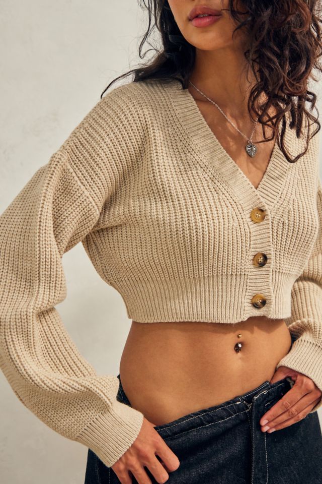 UO Kurzer kuscheliger Cardigan Kai