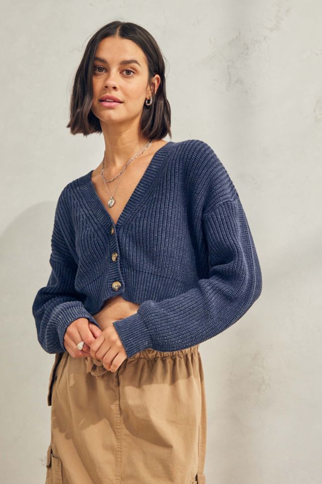 Urban outfitters cropped on sale cardigan