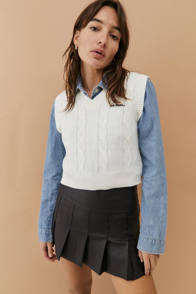 iets frans... Cable Knit Vest #1