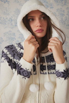 ◆24FW CPGN STUDIO Bunny Crop Zip-Up Knit/2色◆ Kimchi Blue Snowbunny Zip-Up Knitted Hoodie | Urban