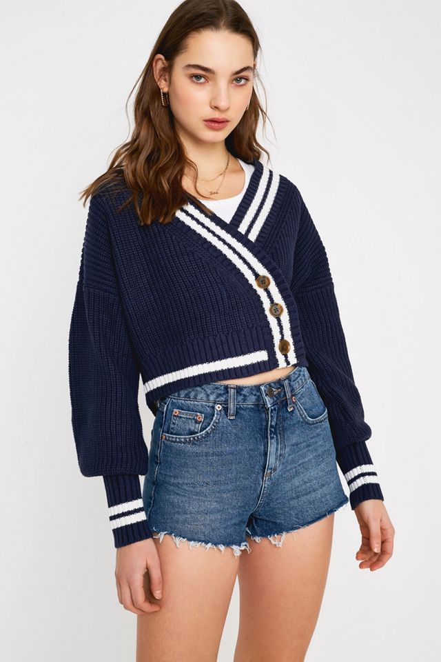 Urban Outfitters – Gekürzter, geknöpfter Cardigan „Laura“ #2