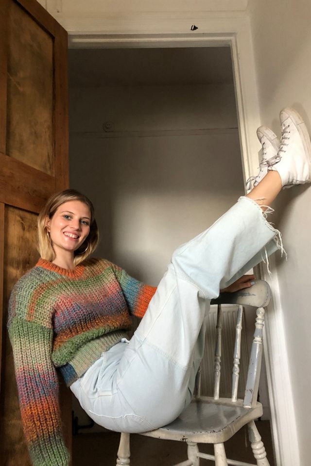 Urban Outfitters – Gestreifter Polluver „Ombre” #1