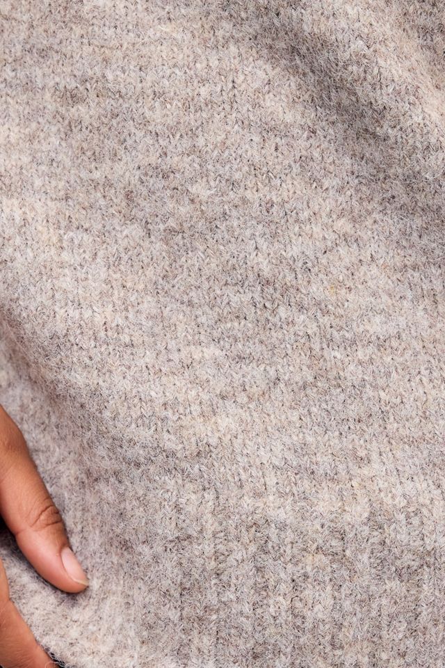 Out From Under Go For Gold Seamless Cropped Top