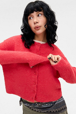 UO Marli Crew Neck Cardigan Product Page