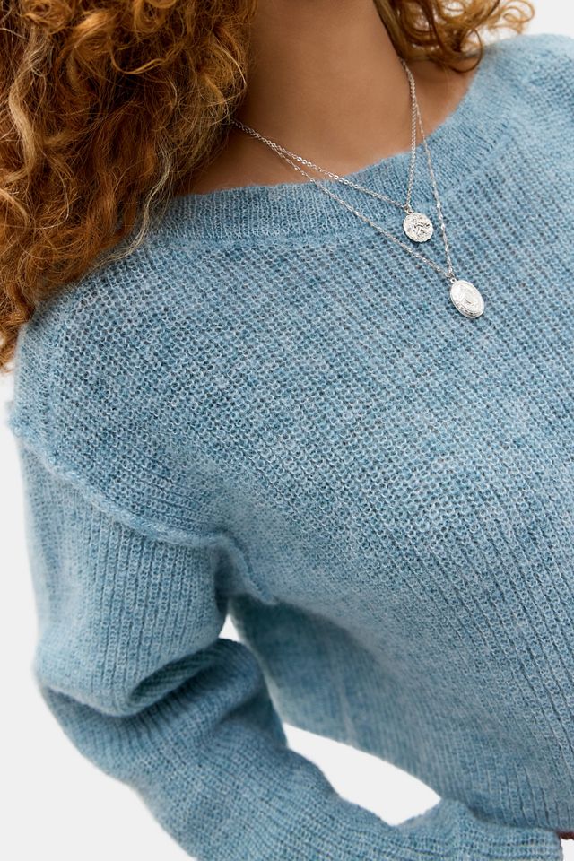 UO Lala Schlitz Pullover #1