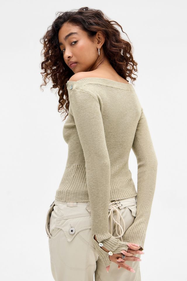 Pull Bardot à boutons coquille UO #5