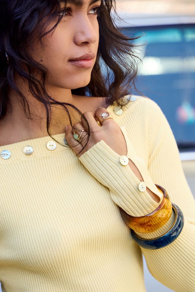 Pull Bardot à boutons coquille UO #2