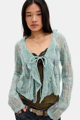 Kimchi Blue Wasserfall-Strickjacke