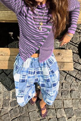 BDG Lumi Knopfleisten-Plissee-Top mit asymmetrischer Knopfleiste