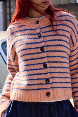 UO Hudson Gestreifte Strickjacke