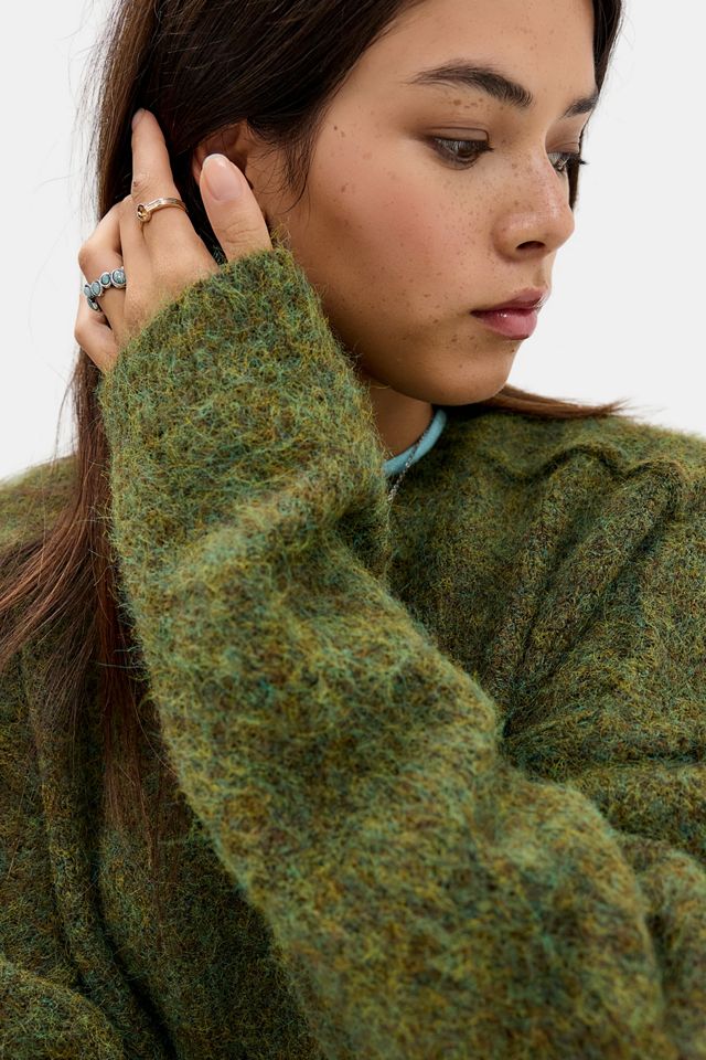 Pull Brooklyn UO #1