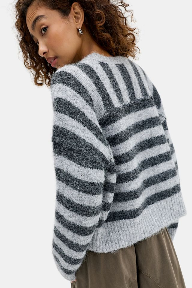 Pull Brooklyn UO #4