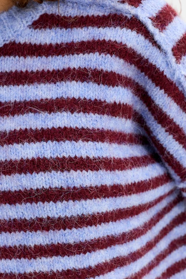 Maglione UO Brooklyn #3