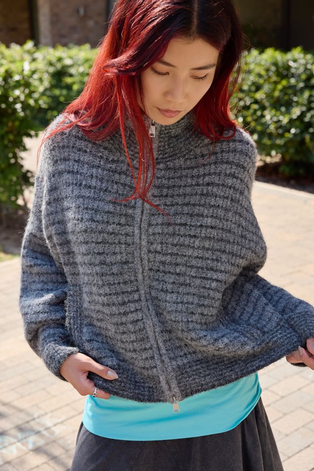 UO Finn Trichterhals Zip-Durch Strickjacke #1