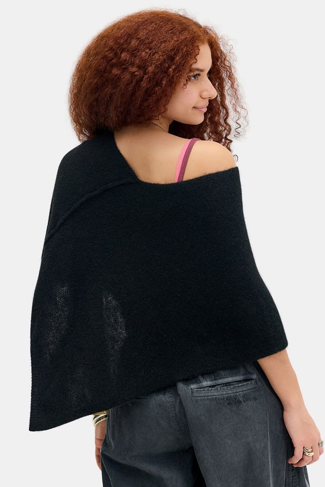 UO Biffy Knit Poncho #3