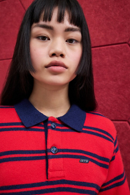 iets frans... Rot &amp; Marine Polohemd | Urban Outfitters DE